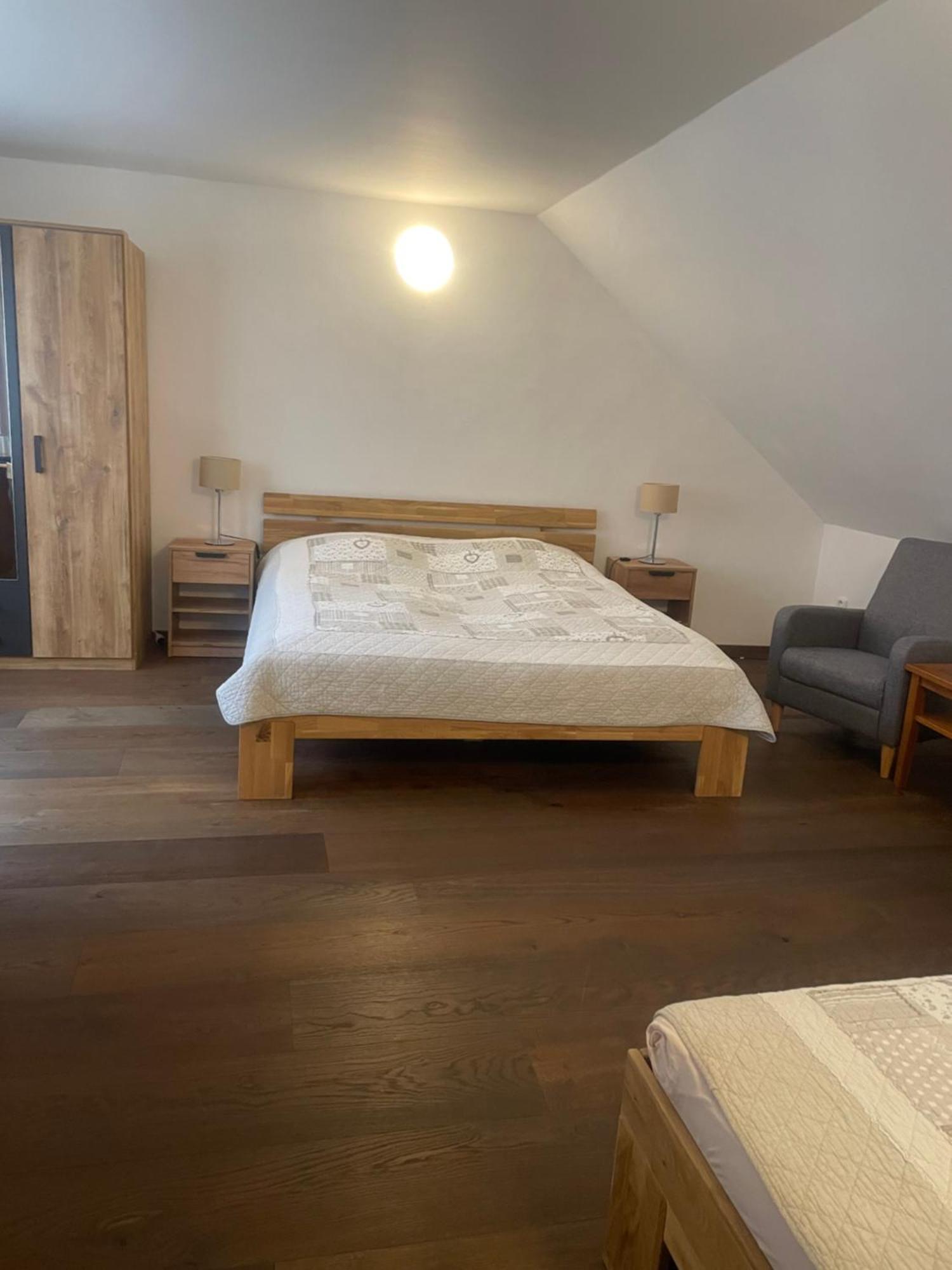 Penzion Bohemia Ceske Budejovice Dış mekan fotoğraf